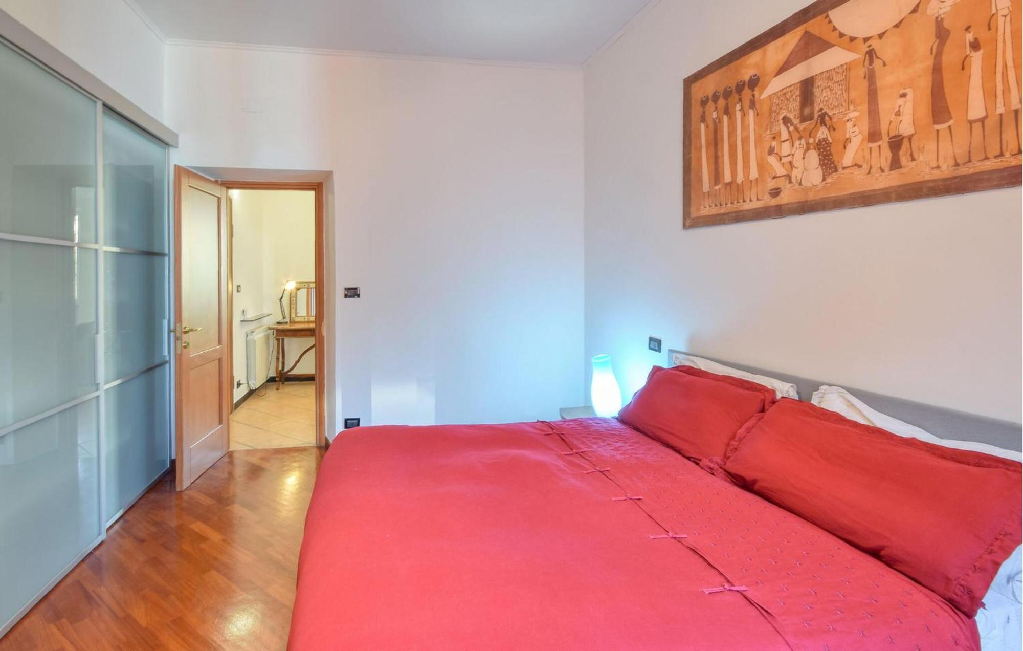 2 Bedroom In Apartment Genua